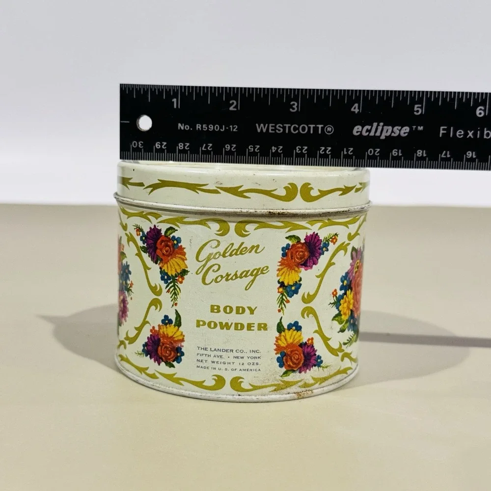 Vintage The Lander Co 5th Avenue Golden‎ Corsage Body Powder Tin W Contents